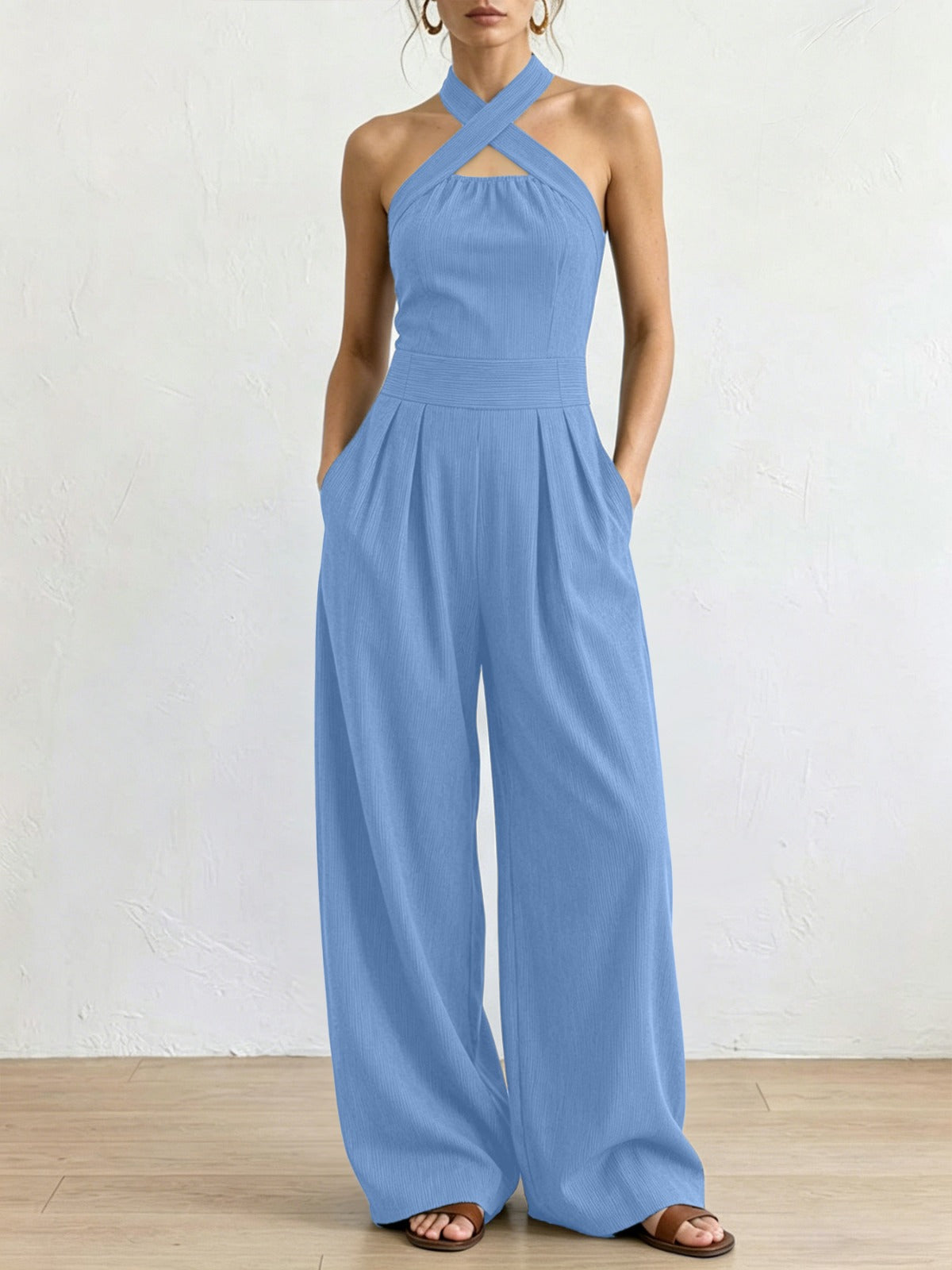Adriana | Mono elegante con escote cruzado lino