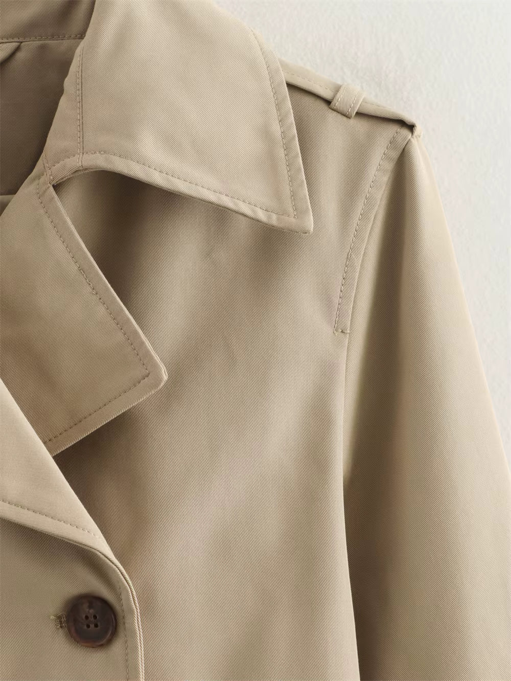 Olivia | Chaqueta corta estilo trench