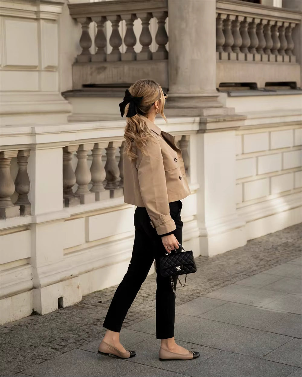 Olivia | Chaqueta corta estilo trench