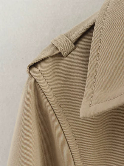 Olivia | Chaqueta corta estilo trench