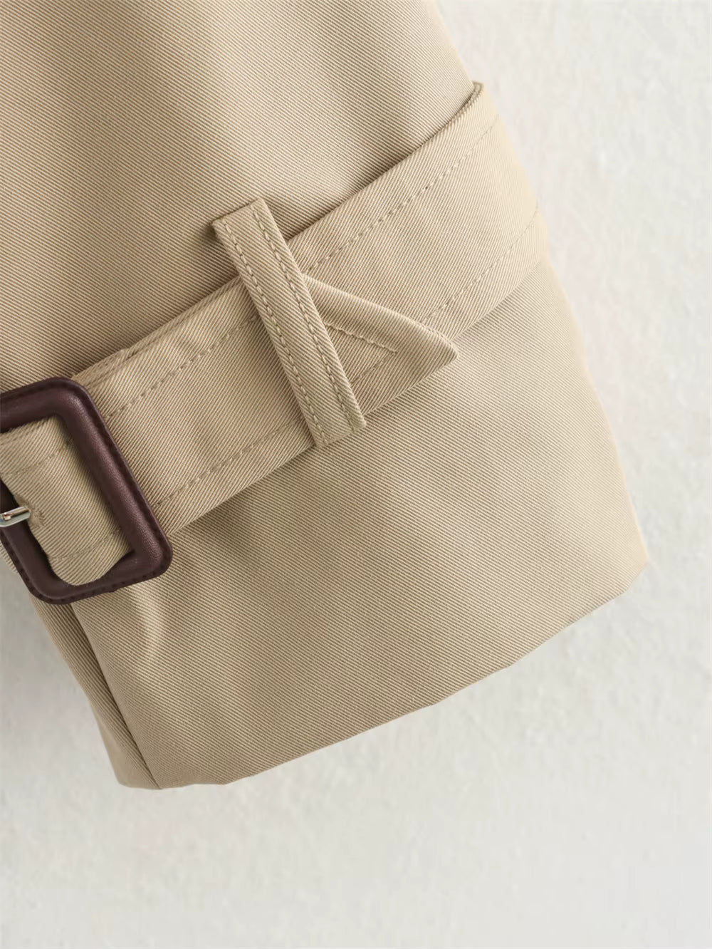 Olivia | Chaqueta corta estilo trench